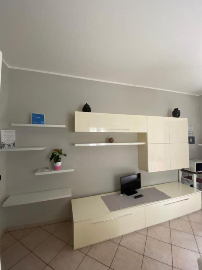 La Rosa Del Garda Appartement Peschiera del Garda Buitenkant foto