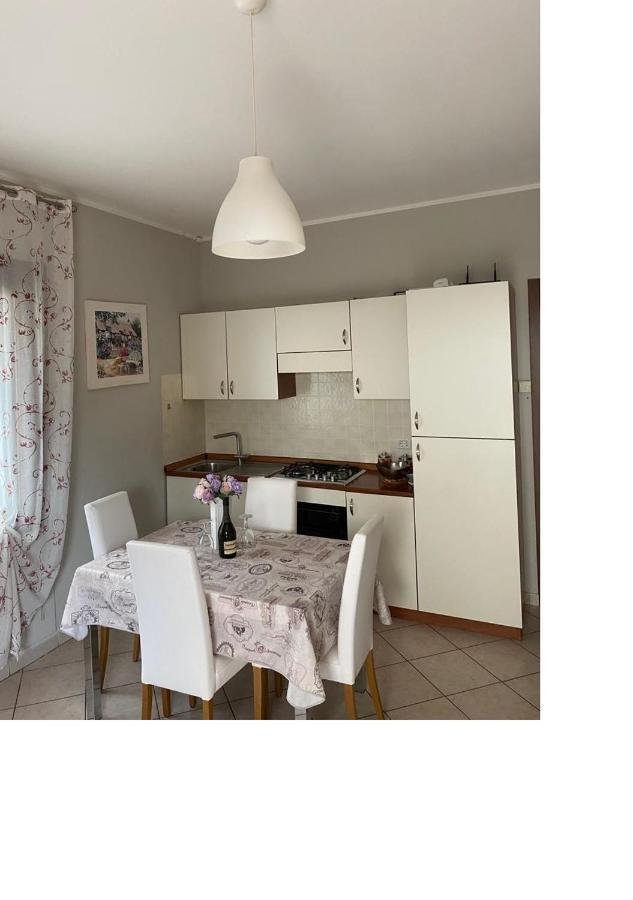 La Rosa Del Garda Appartement Peschiera del Garda Buitenkant foto