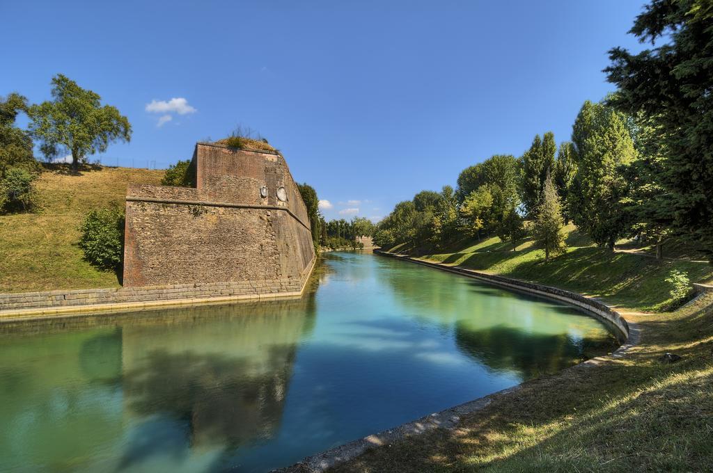 La Rosa Del Garda Appartement Peschiera del Garda Buitenkant foto