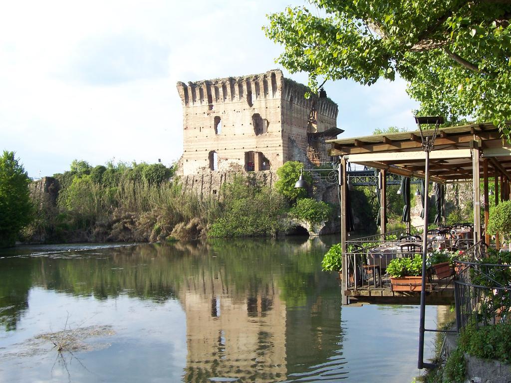 La Rosa Del Garda Appartement Peschiera del Garda Buitenkant foto